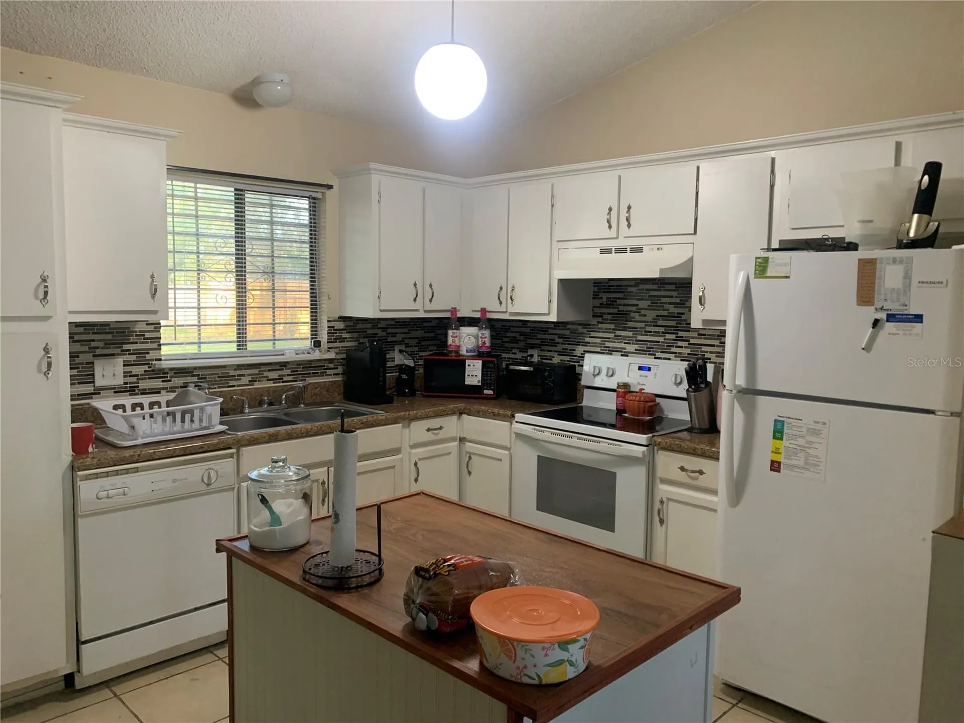 8050 Windy Hill Way Orlando FL 32818