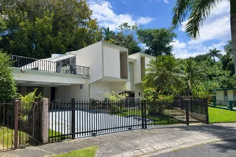 62 Malaga Mayaguez PR 00680