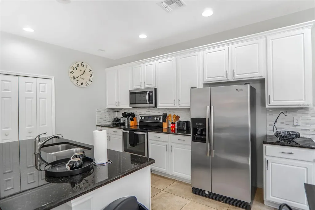 620 Las Fuentes Drive Kissimmee FL 34746