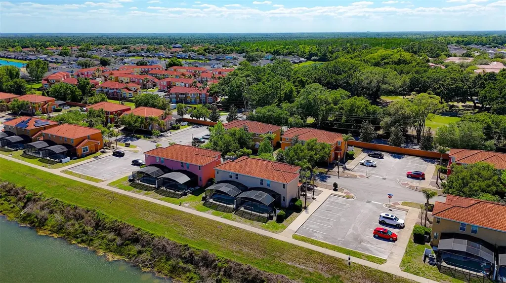 620 Las Fuentes Drive Kissimmee FL 34746