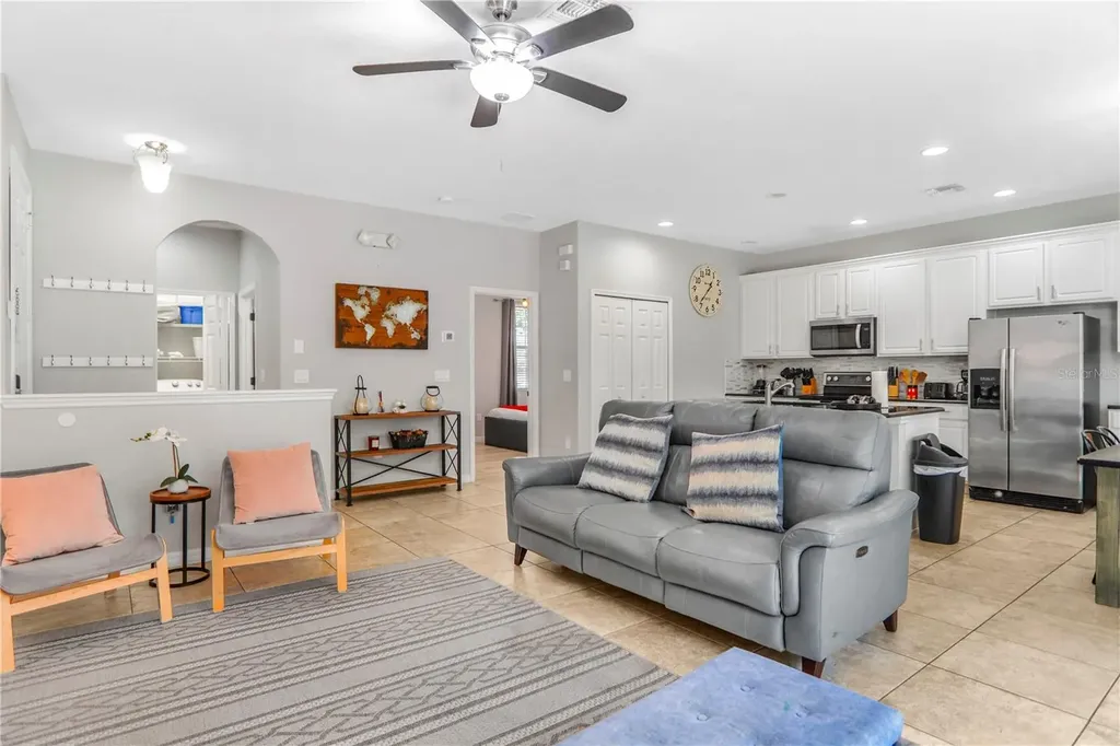 620 Las Fuentes Drive Kissimmee FL 34746