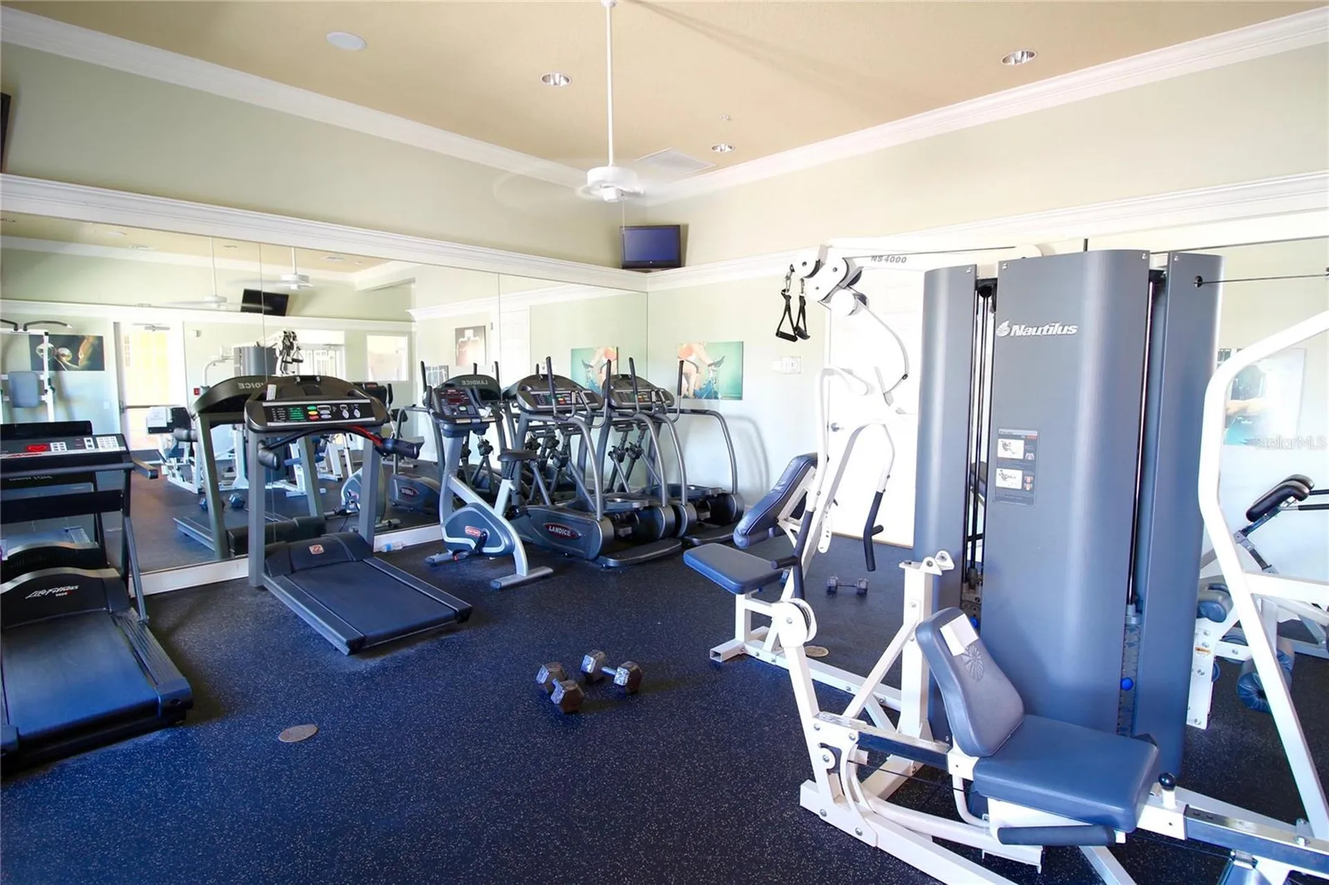 620 Las Fuentes Drive Kissimmee FL 34746