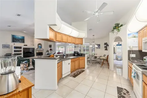 4680 N Elkcam Boulevard Beverly Hills FL 34465