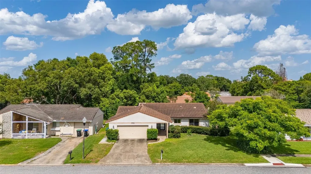 10702 William Tell Drive Orlando FL 32821