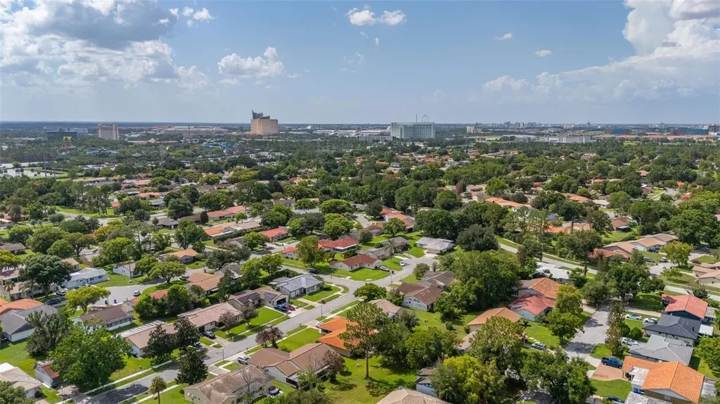 10702 William Tell Drive Orlando FL 32821