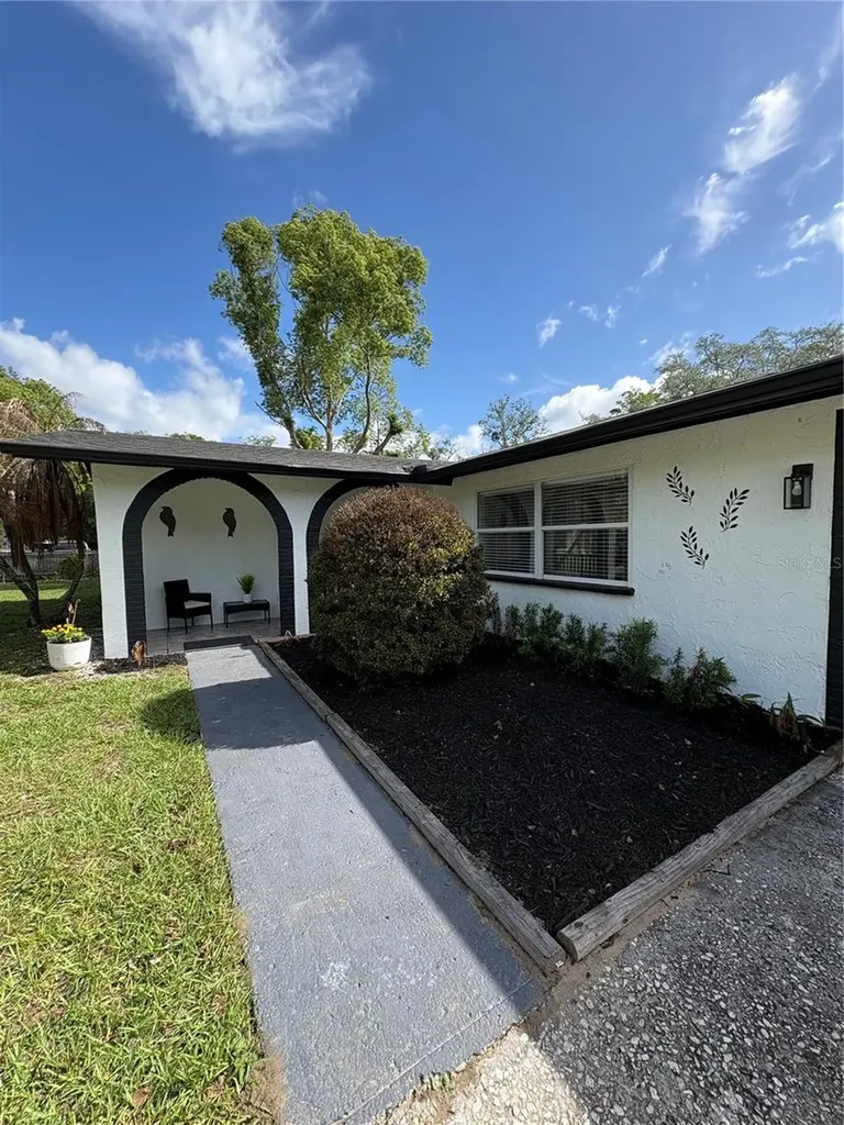 1203 Ustler Road Apopka FL 32712