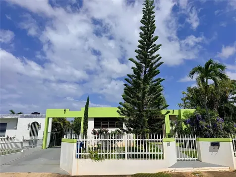 110 Grubb Drive Aguadilla PR 00603