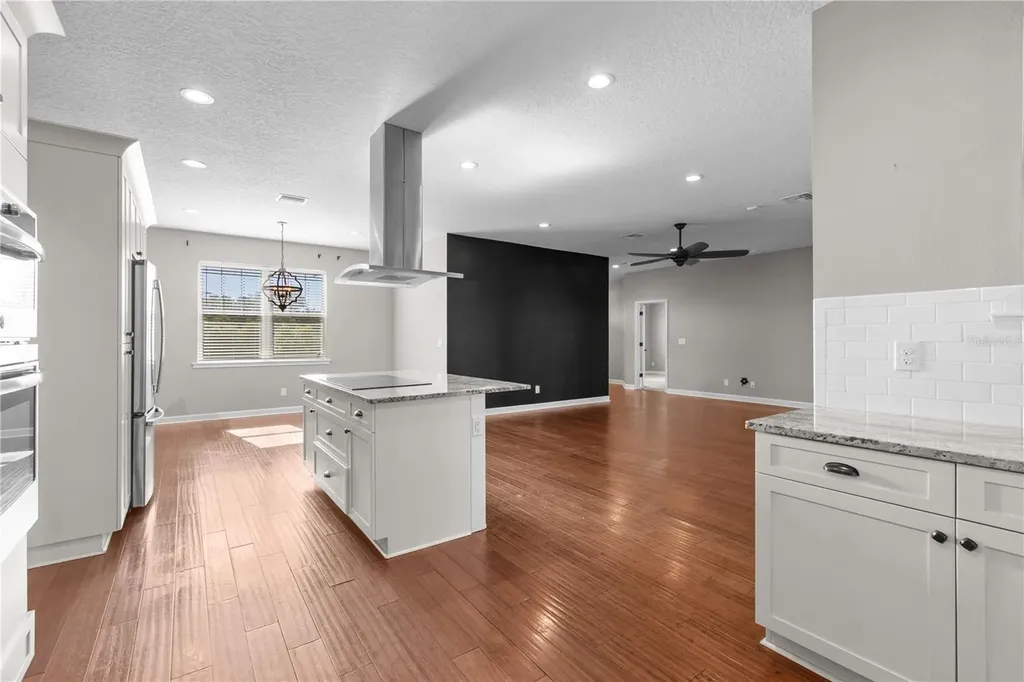 14805 Us-301 N Parrish FL 34219