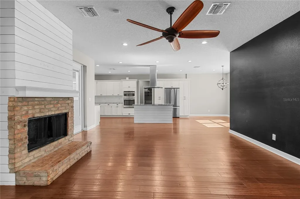 14805 Us-301 N Parrish FL 34219