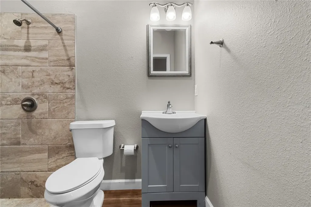 14805 Us-301 N Parrish FL 34219