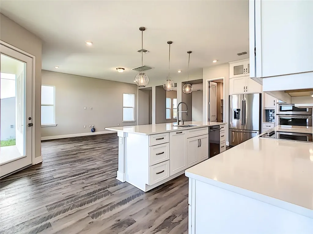 7542 Alpine Butterfly Lane Orlando FL 32819