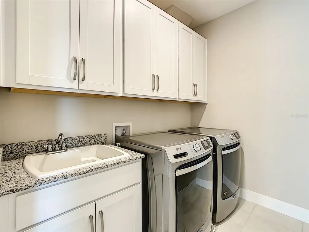 7542 Alpine Butterfly Lane Orlando FL 32819