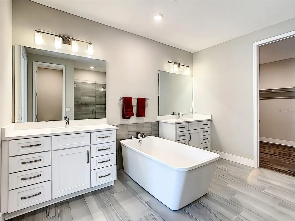 7542 Alpine Butterfly Lane Orlando FL 32819