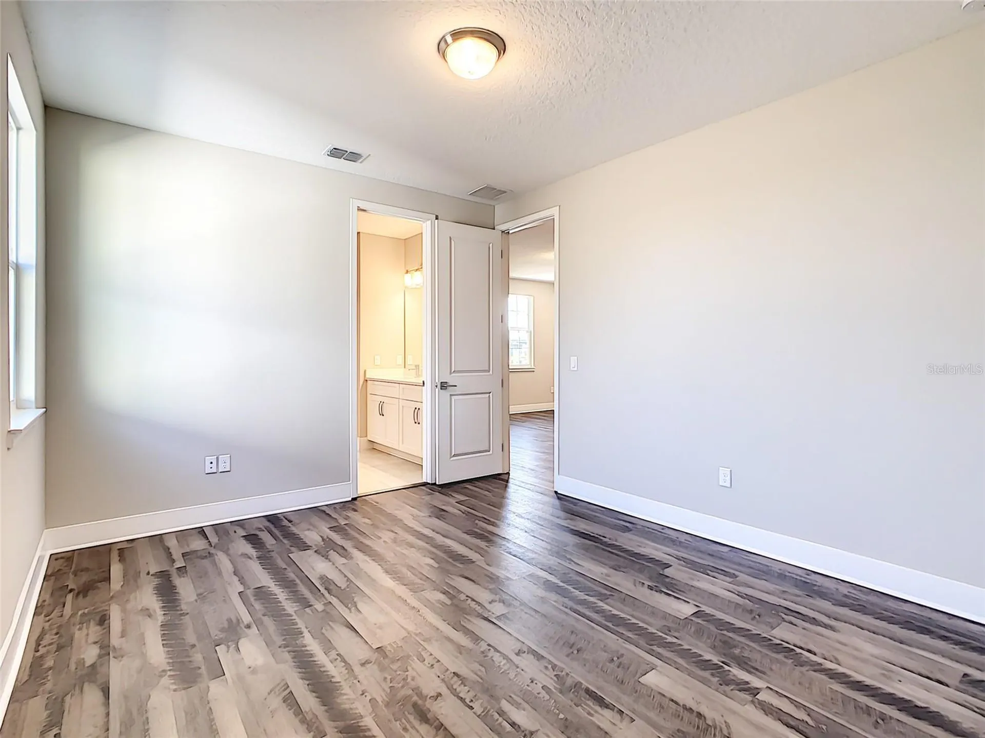 7542 Alpine Butterfly Lane Orlando FL 32819