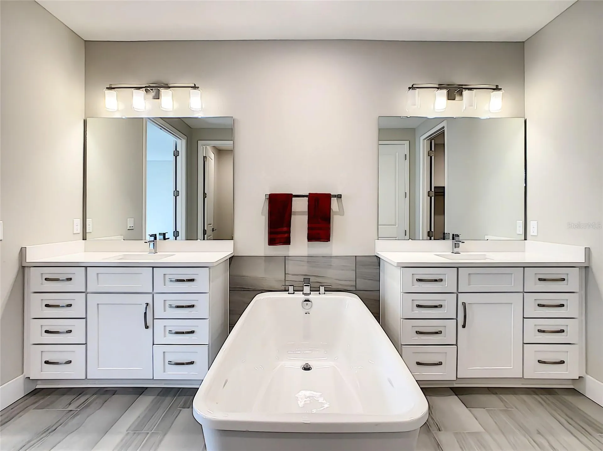 7542 Alpine Butterfly Lane Orlando FL 32819