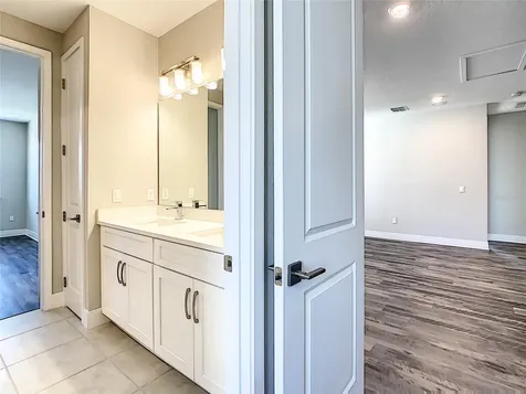7542 Alpine Butterfly Lane Orlando FL 32819