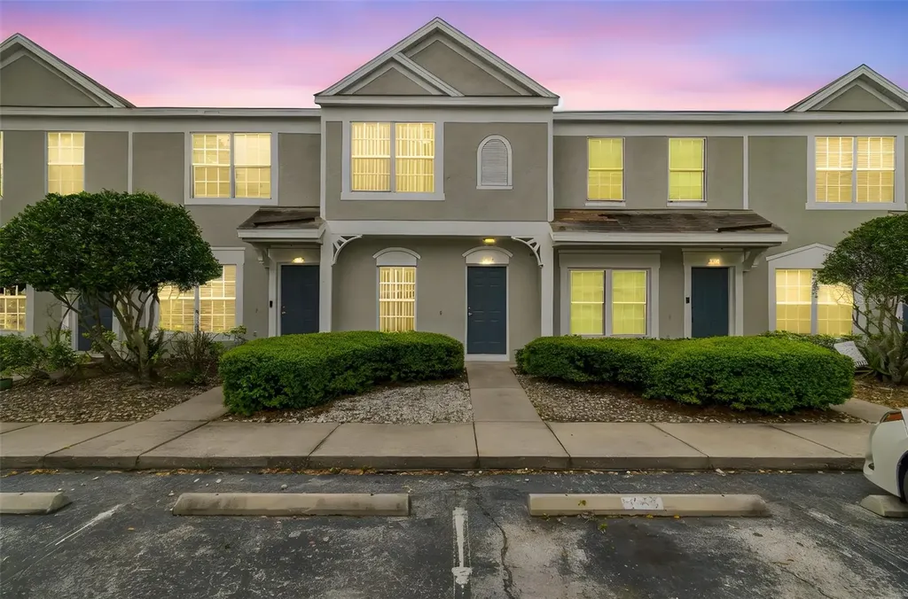 2237 Lake Woodberry Circle Brandon FL 33510