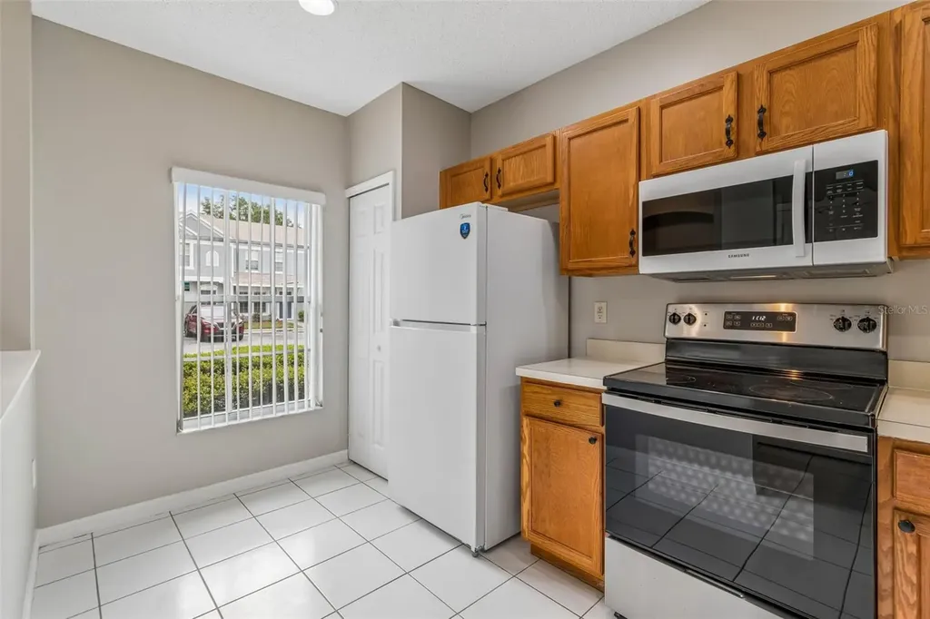 2237 Lake Woodberry Circle Brandon FL 33510
