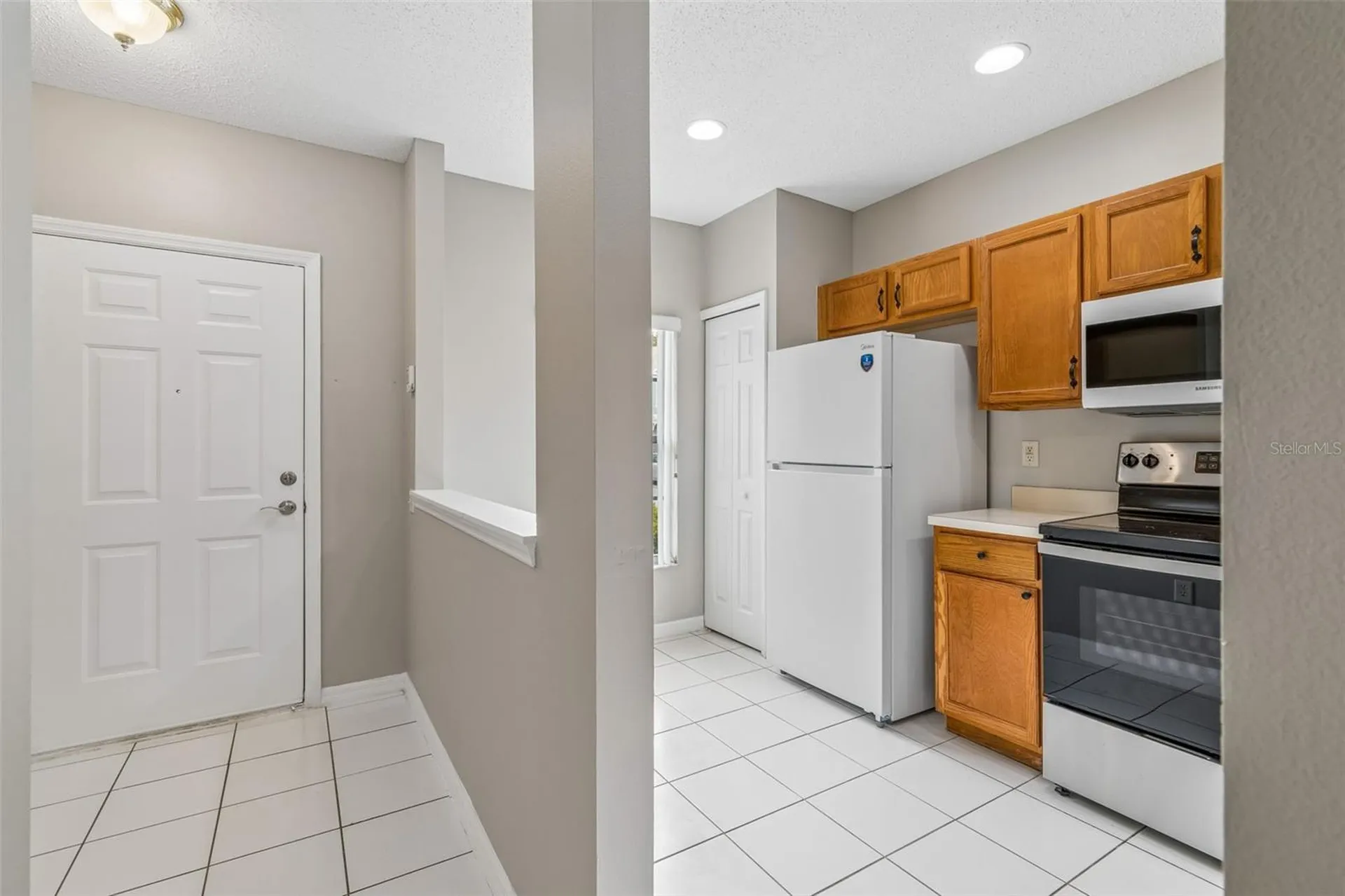 2237 Lake Woodberry Circle Brandon FL 33510