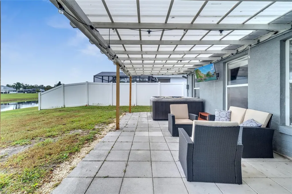 12819 Waterhaven Circle Orlando FL 32828