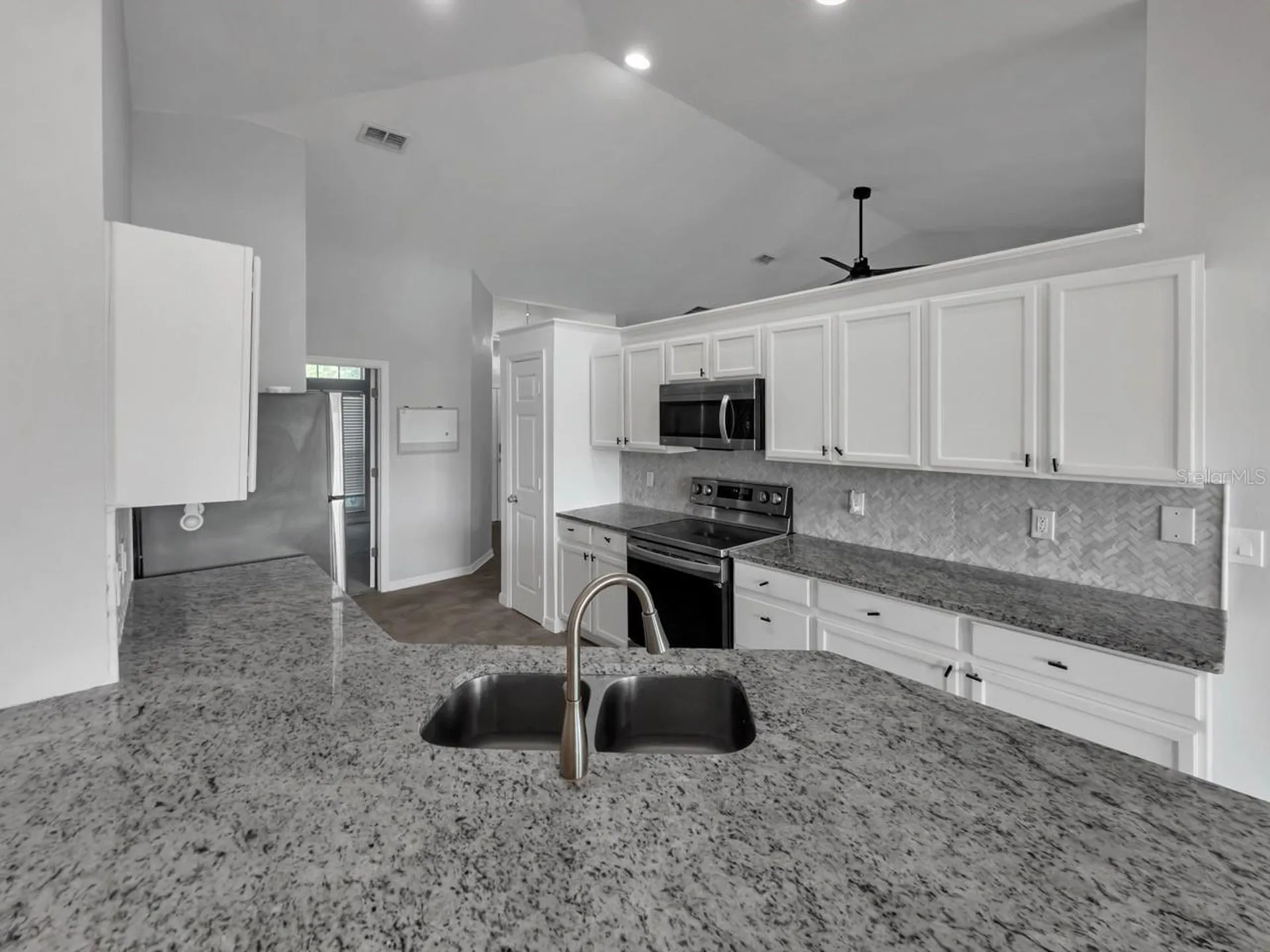 12819 Waterhaven Circle Orlando FL 32828