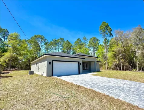 8106 N Galena Avenue Citrus Springs FL 34434