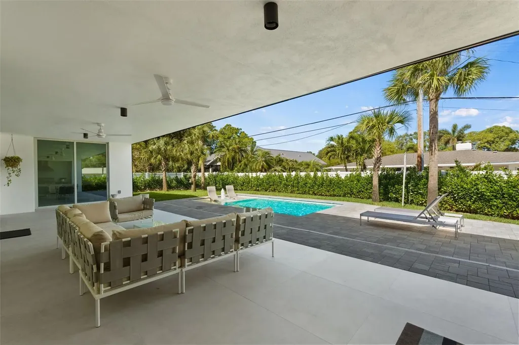 1304 Indian Rocks Road Belleair FL 33756