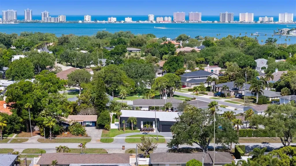 1304 Indian Rocks Road Belleair FL 33756