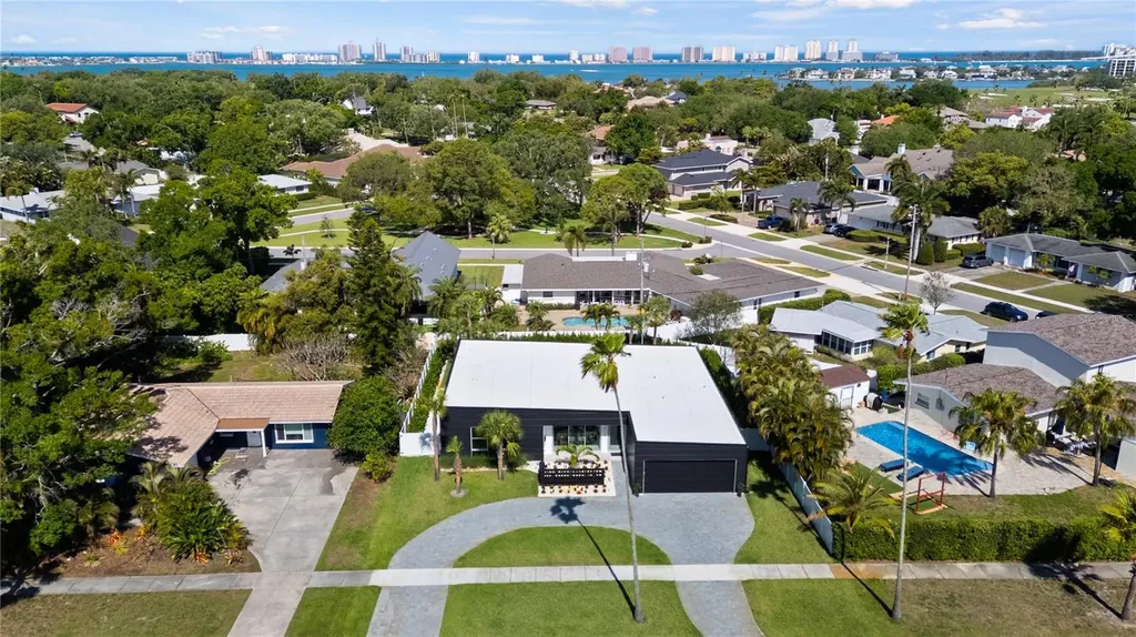 1304 Indian Rocks Road Belleair FL 33756