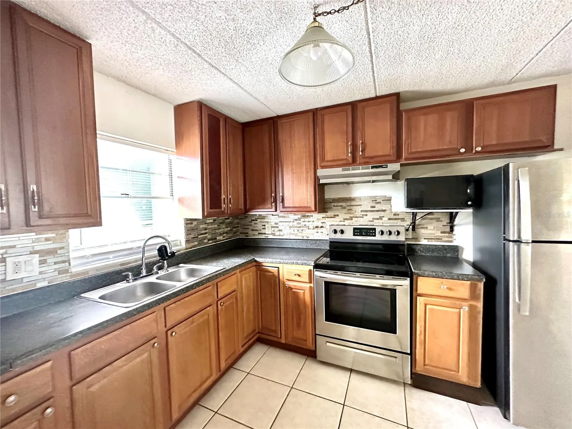 2830 Somerset Park Drive Tampa FL 33613