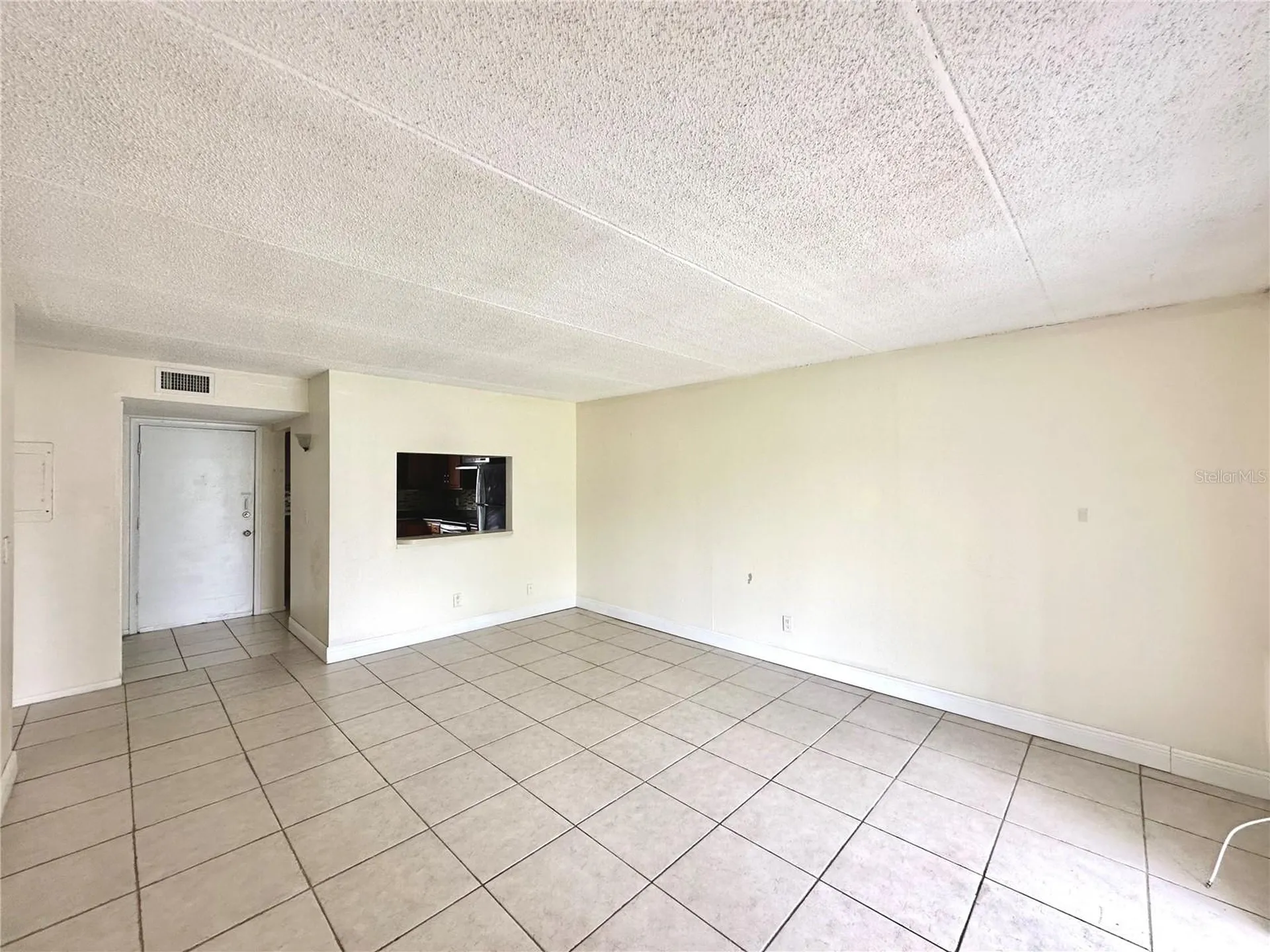 2830 Somerset Park Drive Tampa FL 33613