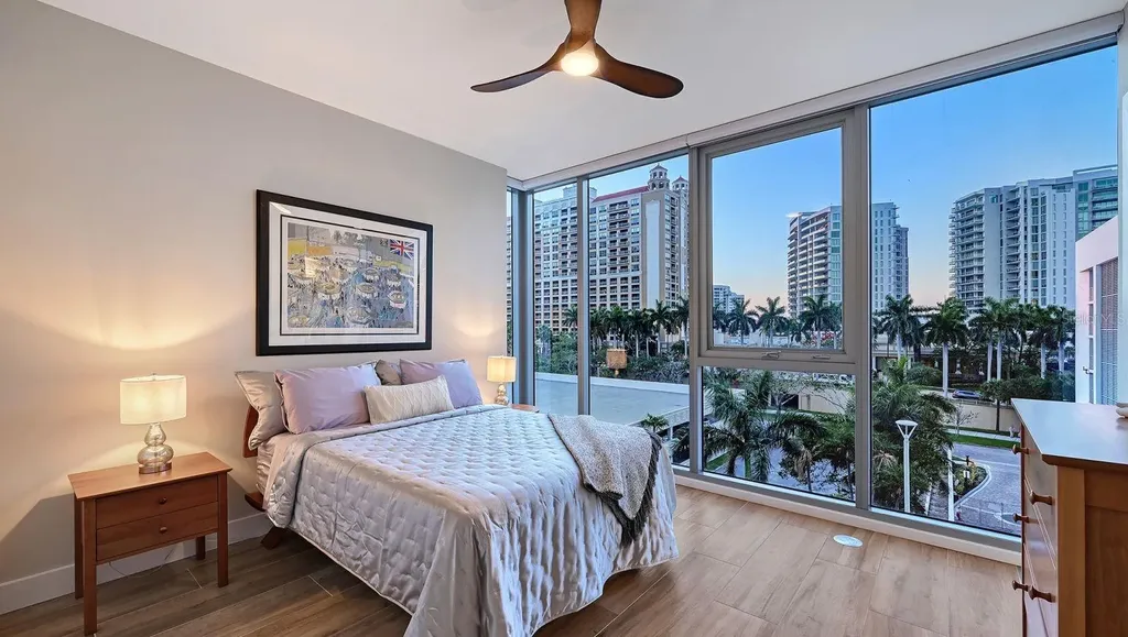 1155 N Gulfstream Avenue Sarasota FL 34236