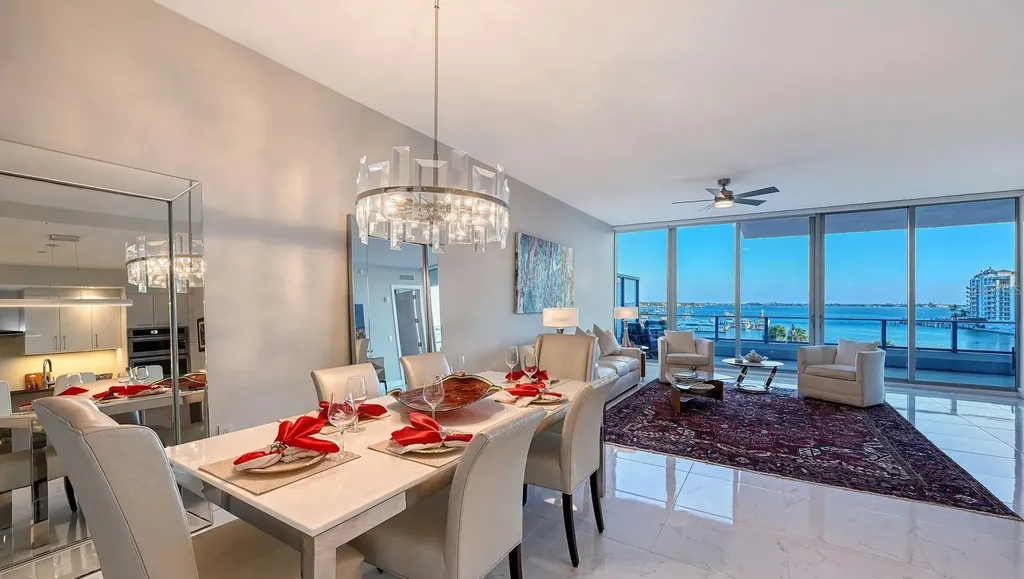 1155 N Gulfstream Avenue Sarasota FL 34236