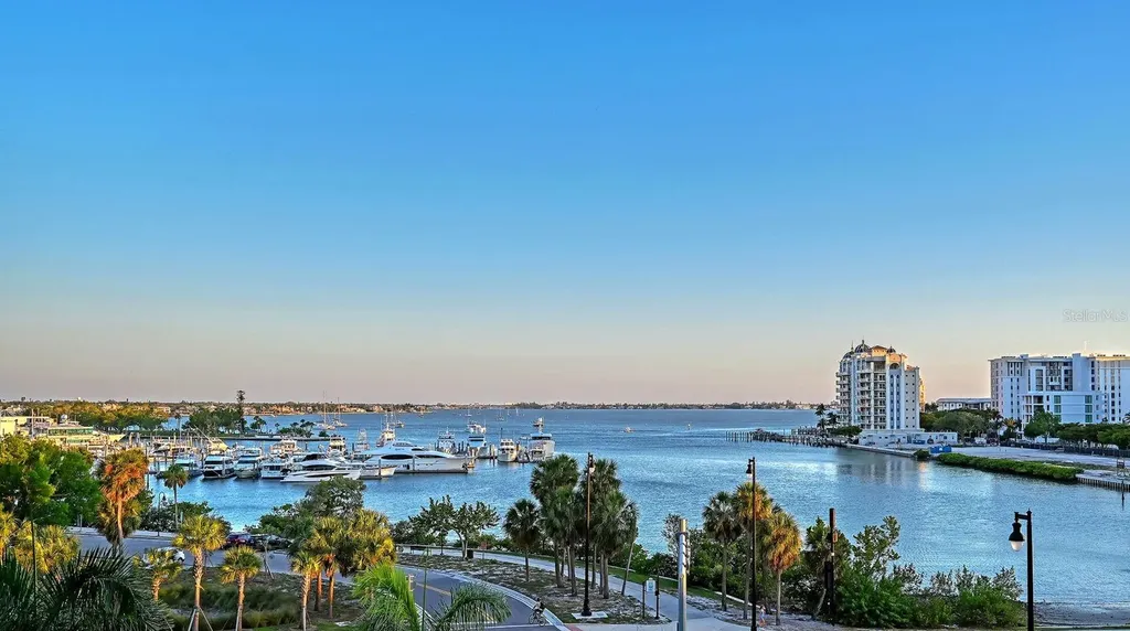 1155 N Gulfstream Avenue Sarasota FL 34236