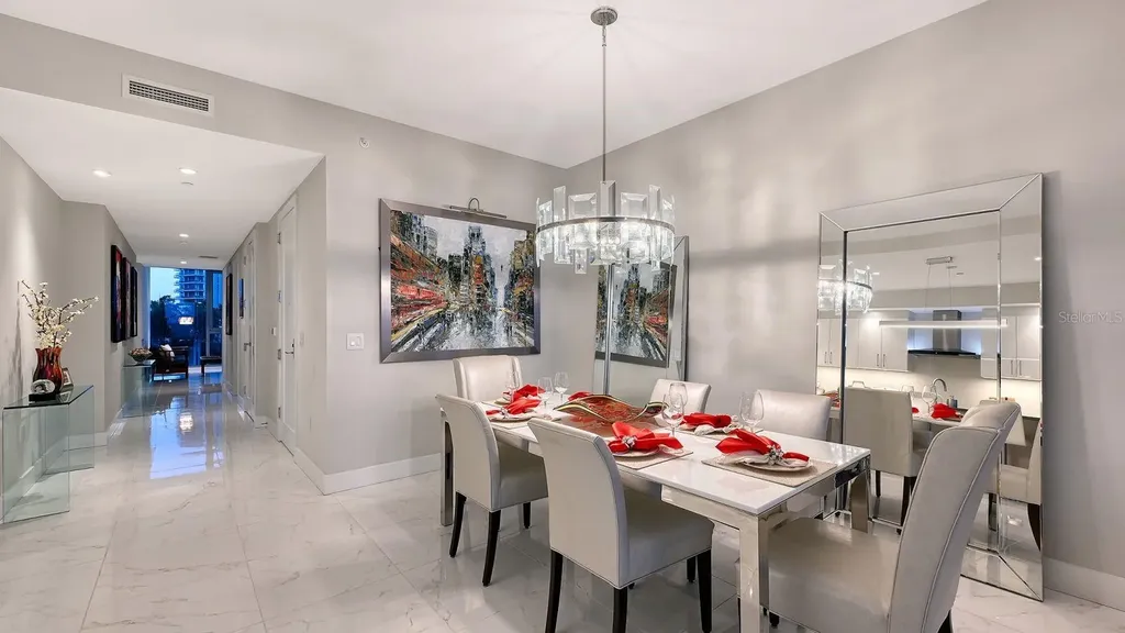 1155 N Gulfstream Avenue Sarasota FL 34236