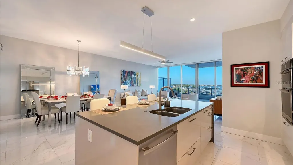 1155 N Gulfstream Avenue Sarasota FL 34236