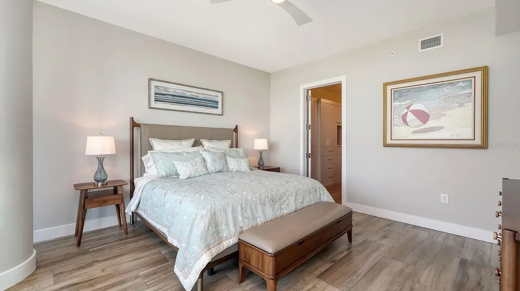1155 N Gulfstream Avenue Sarasota FL 34236