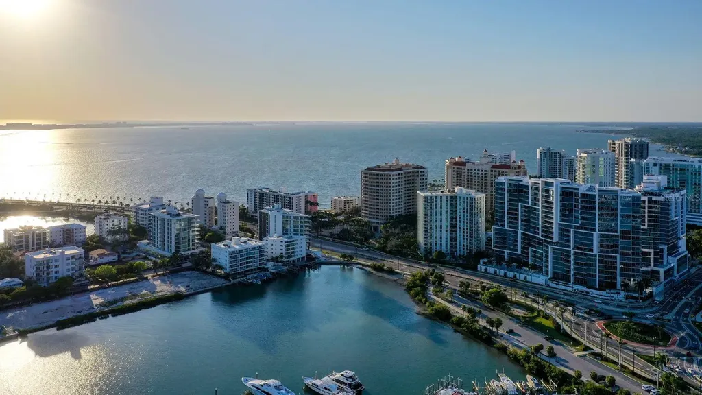 1155 N Gulfstream Avenue Sarasota FL 34236
