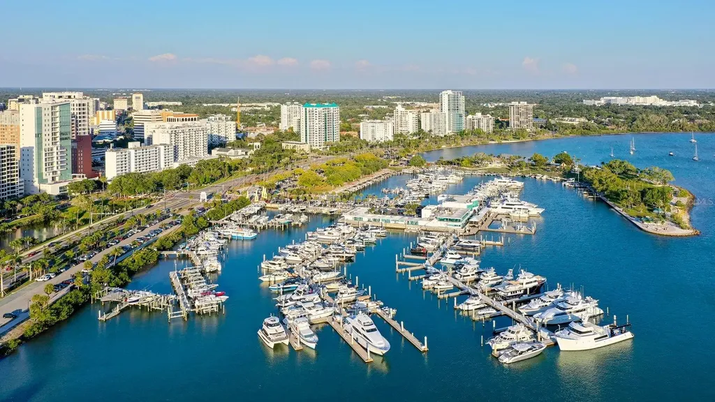 1155 N Gulfstream Avenue Sarasota FL 34236