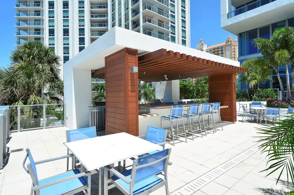 1155 N Gulfstream Avenue Sarasota FL 34236