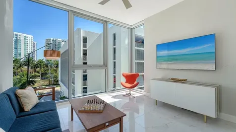 1155 N Gulfstream Avenue Sarasota FL 34236