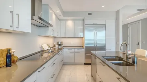 1155 N Gulfstream Avenue Sarasota FL 34236
