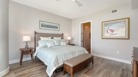 1155 N Gulfstream Avenue Sarasota FL 34236