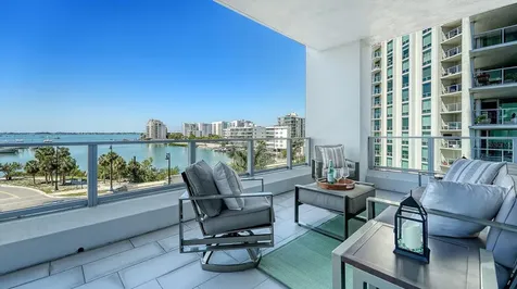 1155 N Gulfstream Avenue Sarasota FL 34236