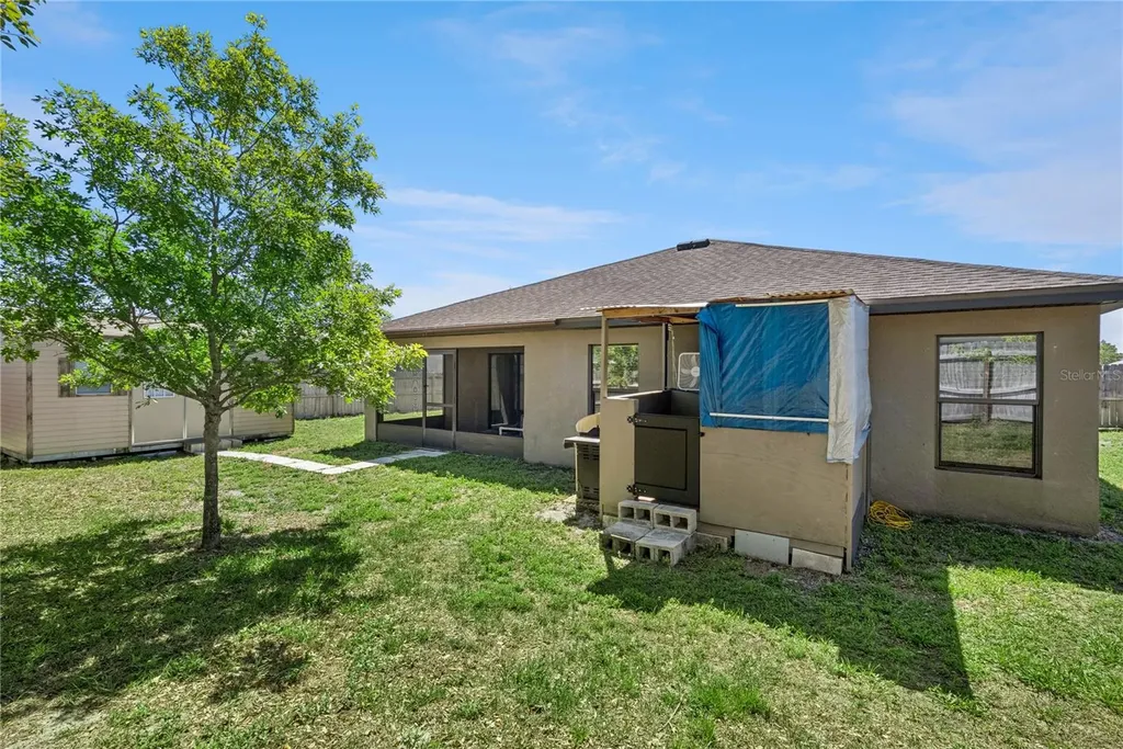 3002 Greynolds Street Deltona FL 32738