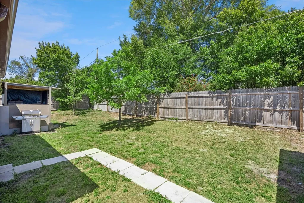 3002 Greynolds Street Deltona FL 32738