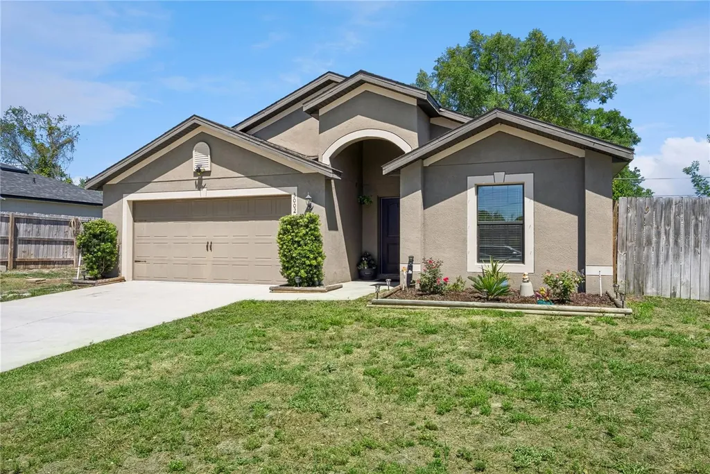 3002 Greynolds Street Deltona FL 32738