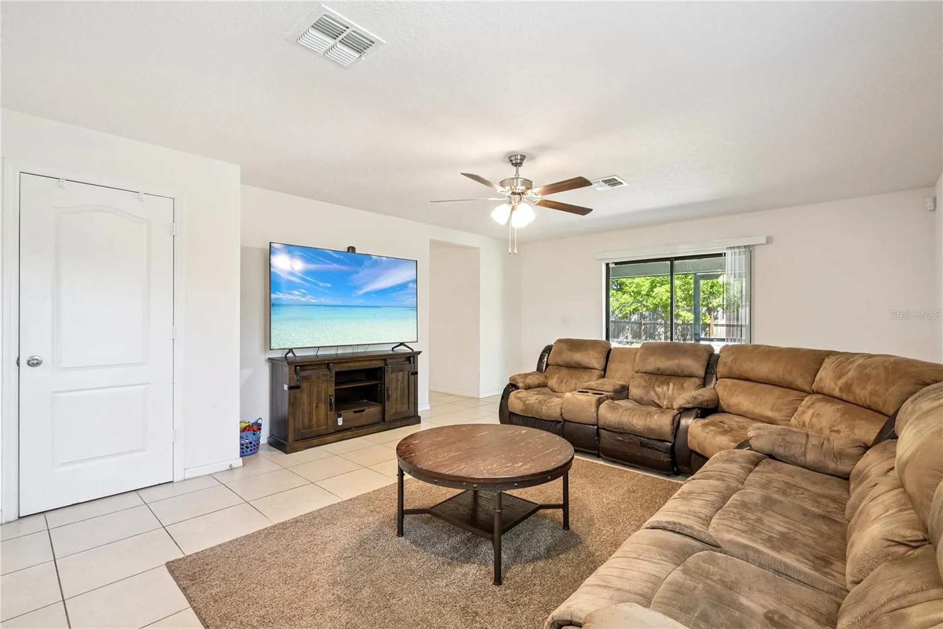 3002 Greynolds Street Deltona FL 32738