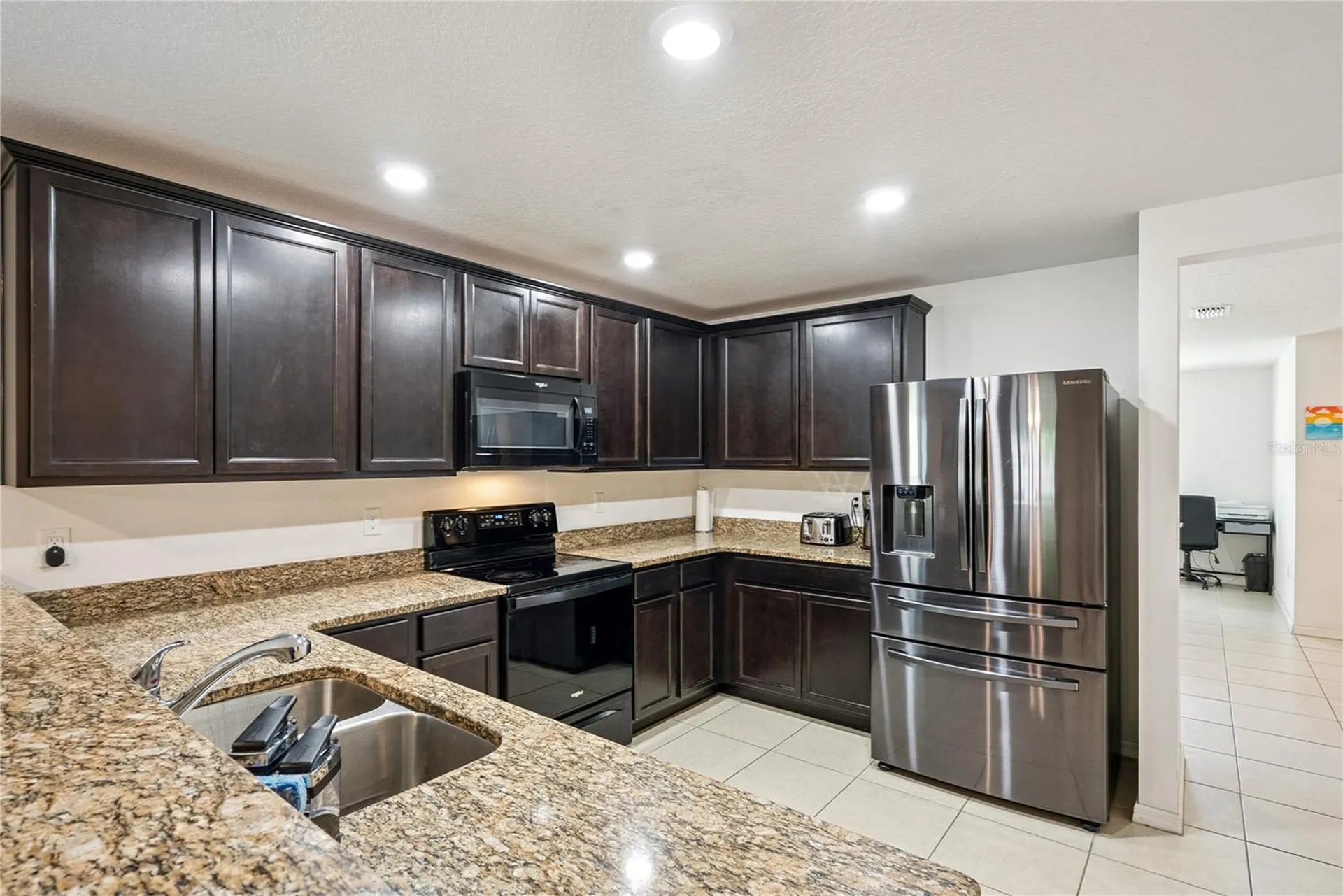 3002 Greynolds Street Deltona FL 32738