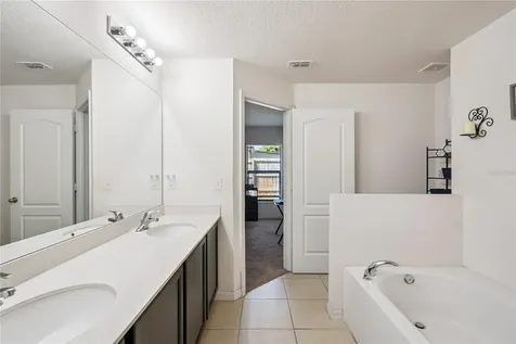 3002 Greynolds Street Deltona FL 32738